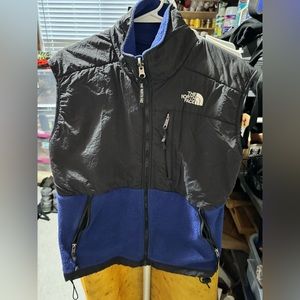 90’s Vintage North Face Fleece